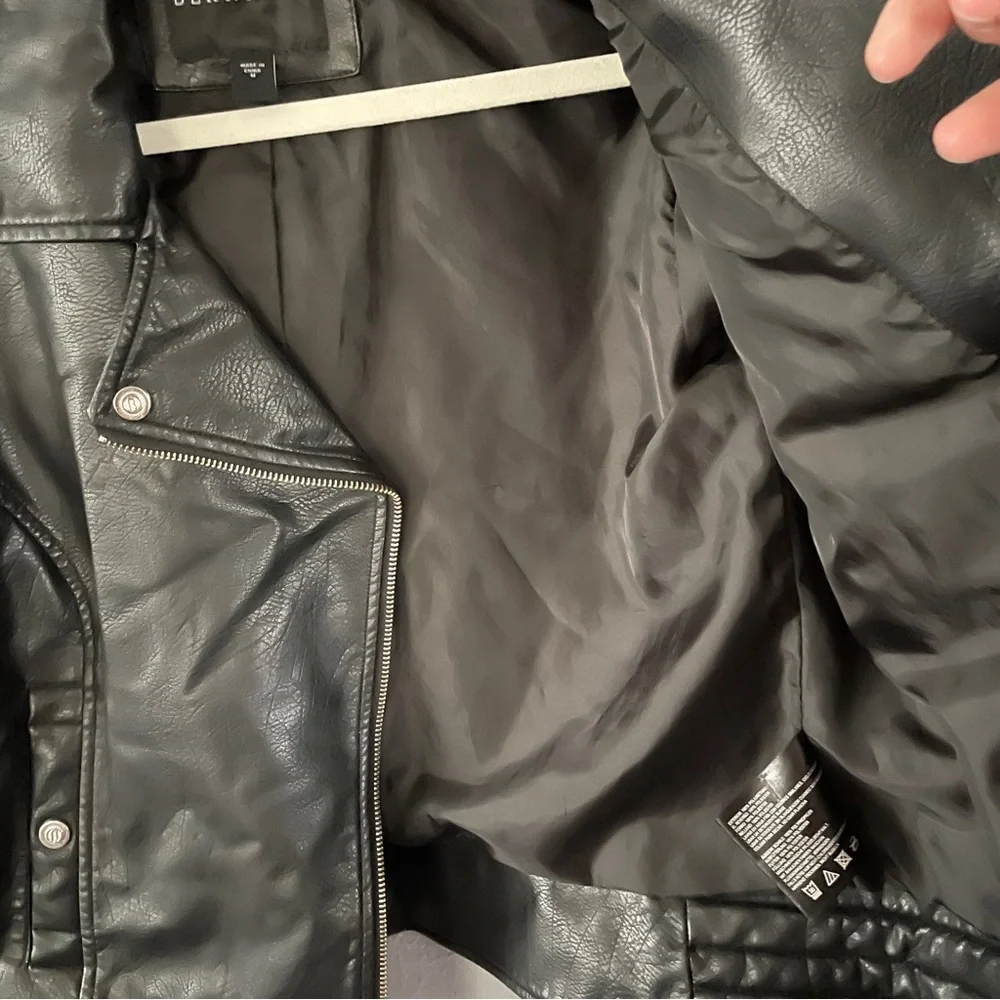 Bernardo Black Leather Motorcycle Moto Jacket Womens Size M - Picture 7 of 9